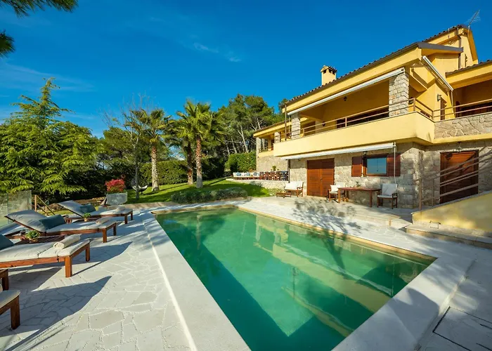 Villa Barotul